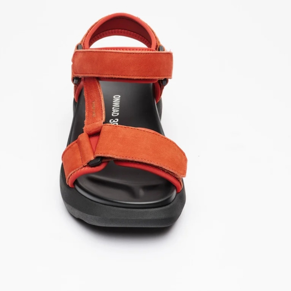 ONWUAD SCHON NUBUCK TECH SANDAL